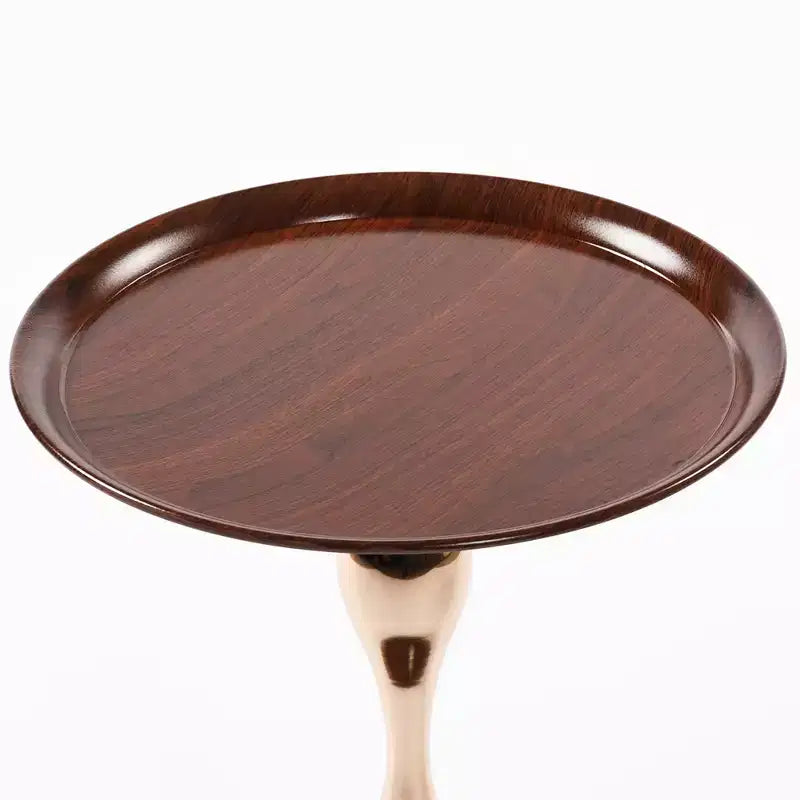 Mesa Auxiliar con Pedestal Metálico y Cola de Sirena de 21.2" H Elegance