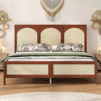 Base de cama de madera tamaño queen con cabecero y piecero de ratán, construcción robusta