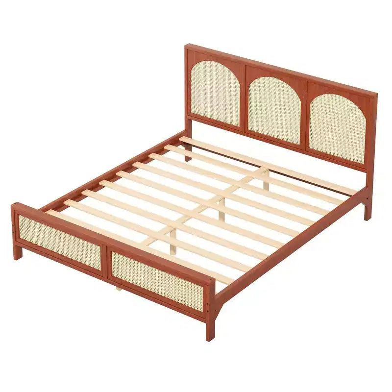 Base de cama de madera tamaño queen con cabecero y piecero de ratán, construcción robusta